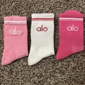 Alo Yoga Unisex Half-Crew Socks Pink & White New Without Tags Size Medium